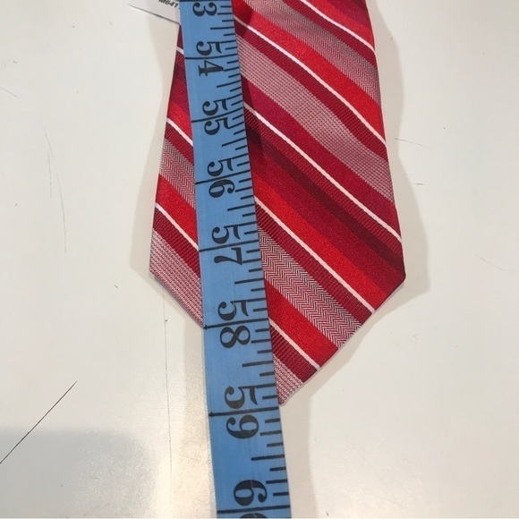 Arrow Mens Red Stripes 100% Silk Tie New - Picture 7 of 7